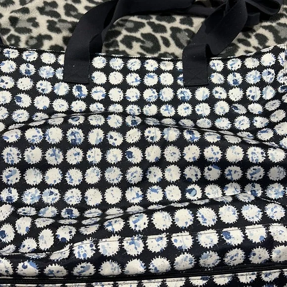 Vera Bradley Tote Bag - Picture 6 of 8